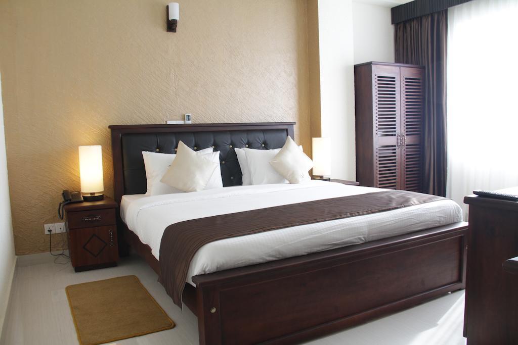Hotel Sunhill - Colombo Eksteriør billede