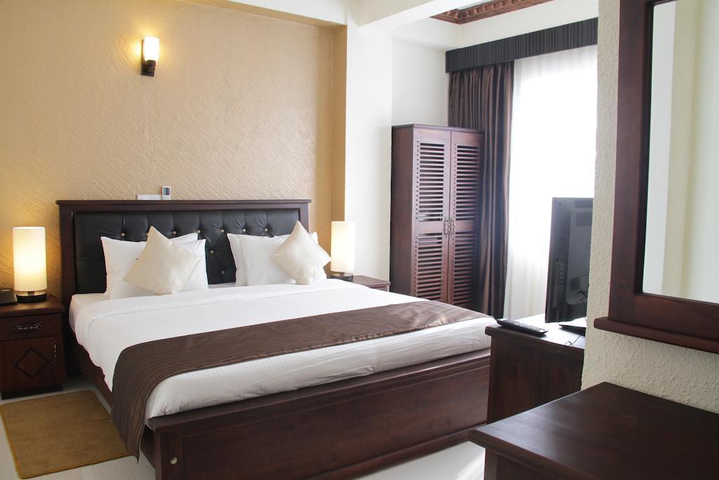 Hotel Sunhill - Colombo Eksteriør billede